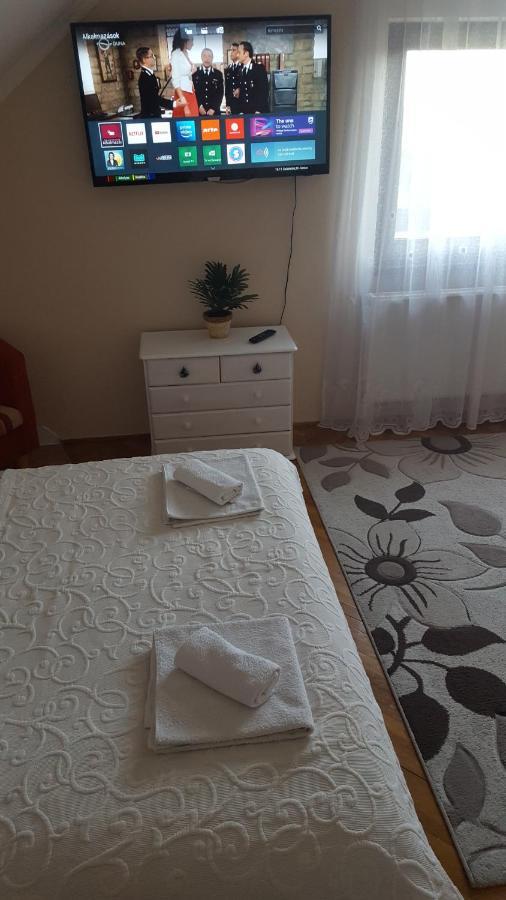 Sarreti Apartmanhaz Balatonfüred Buitenkant foto