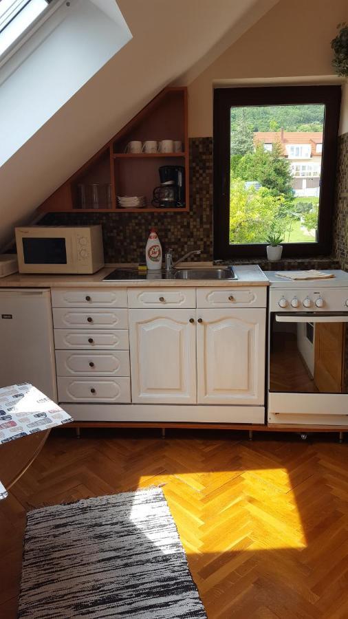 Sarreti Apartmanhaz Balatonfüred Buitenkant foto