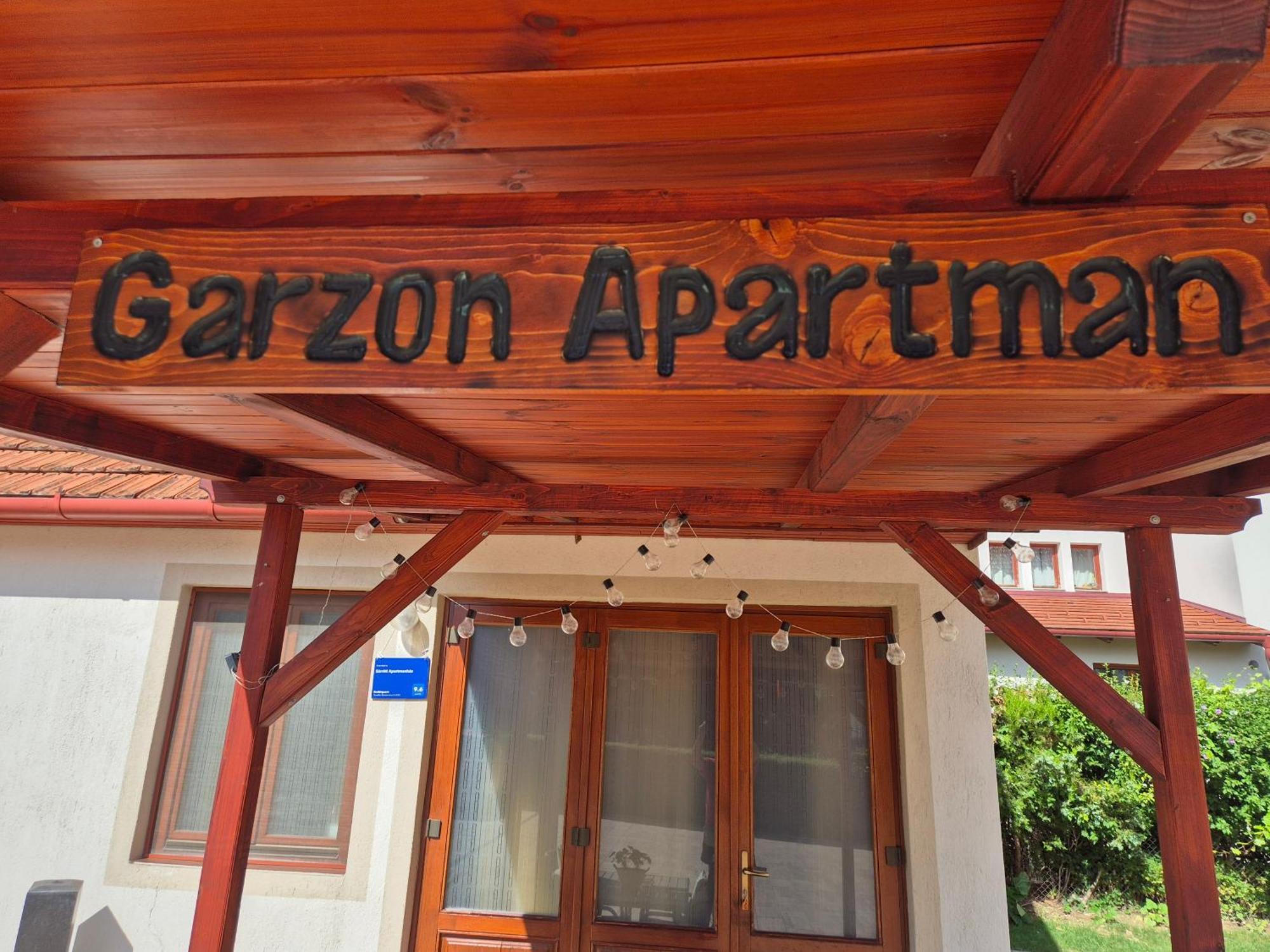 Sarreti Apartmanhaz Balatonfüred Buitenkant foto