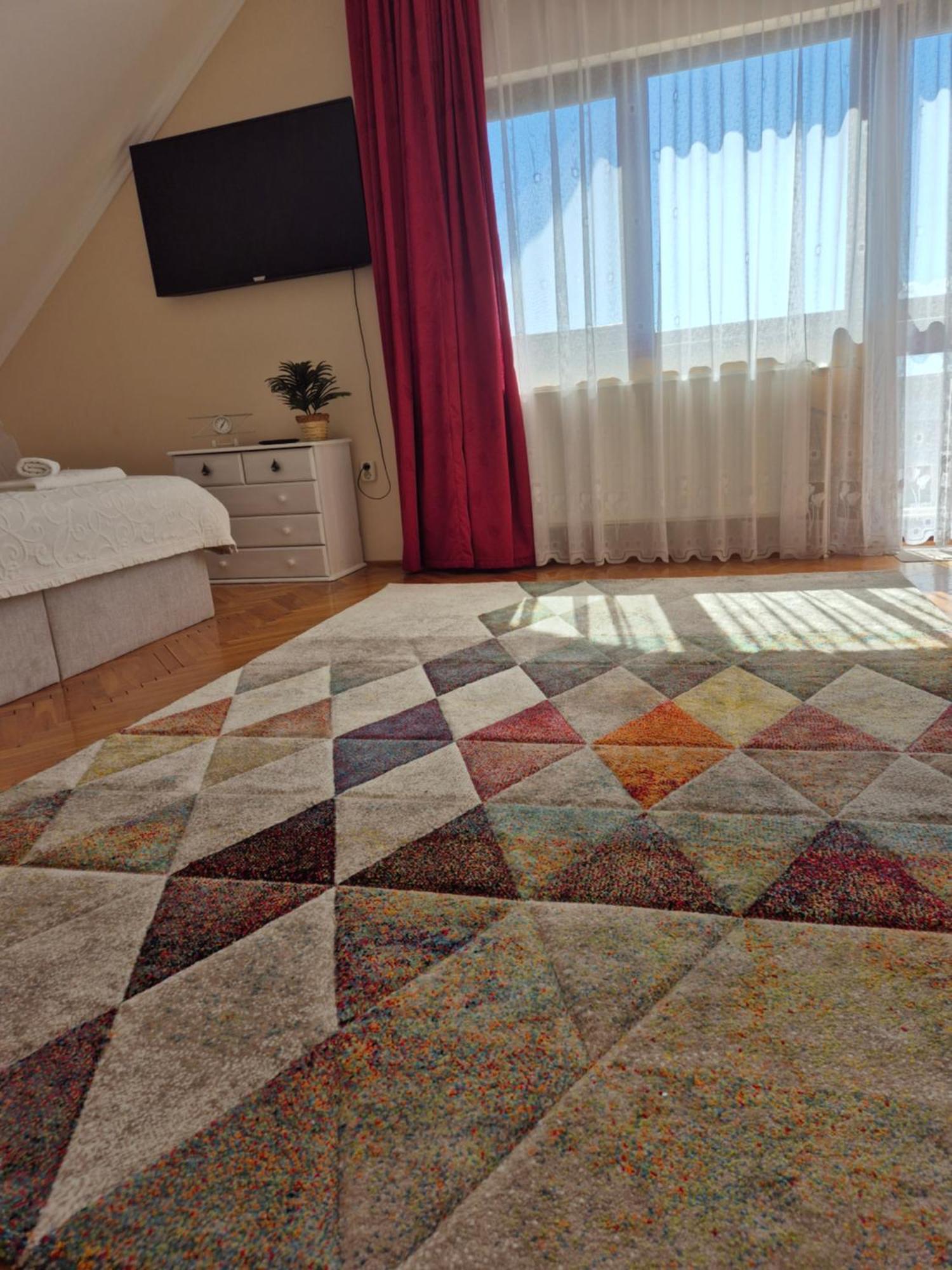 Sarreti Apartmanhaz Balatonfüred Buitenkant foto